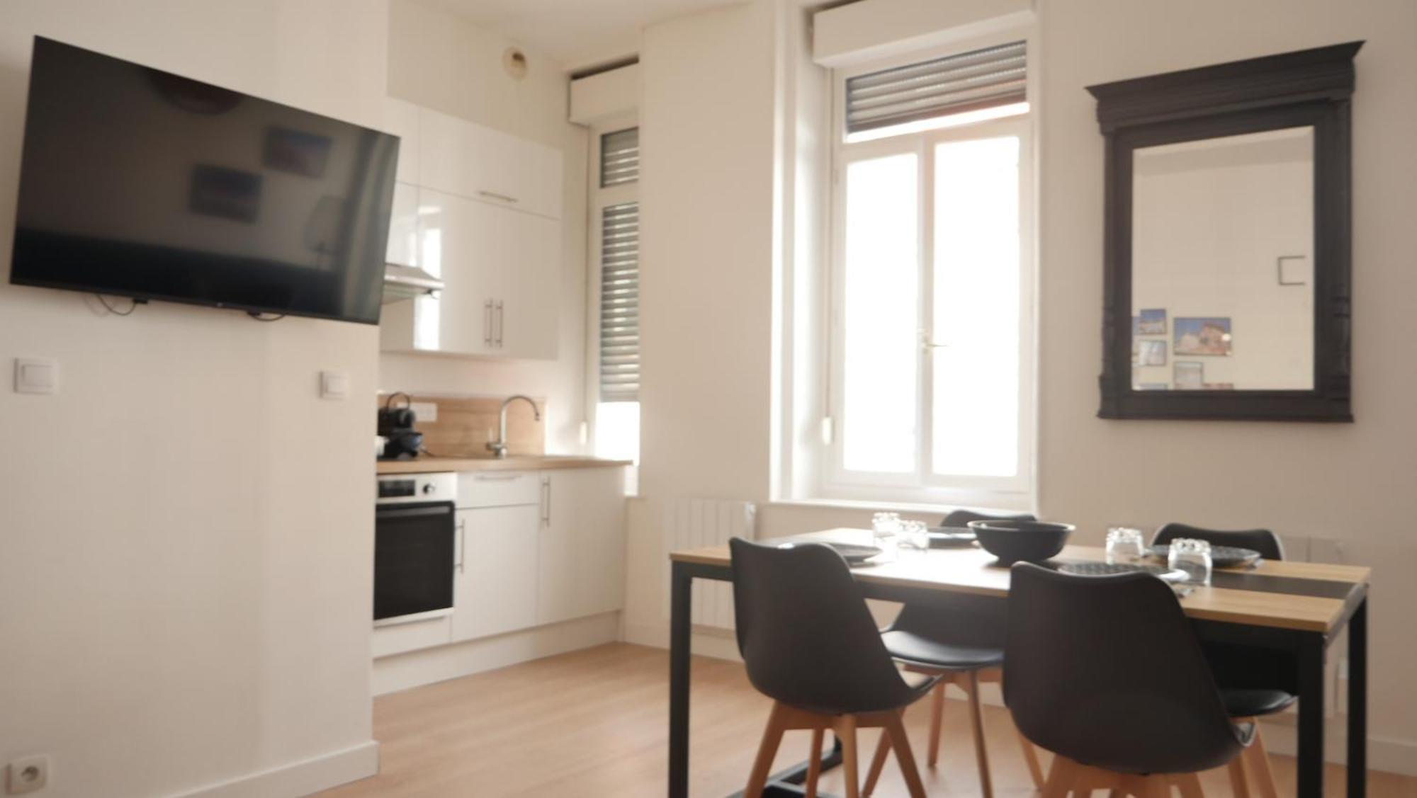 Apartment Oparadi 